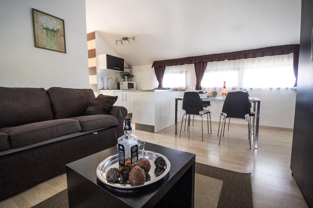 Apartment Katoro Umag Exterior foto