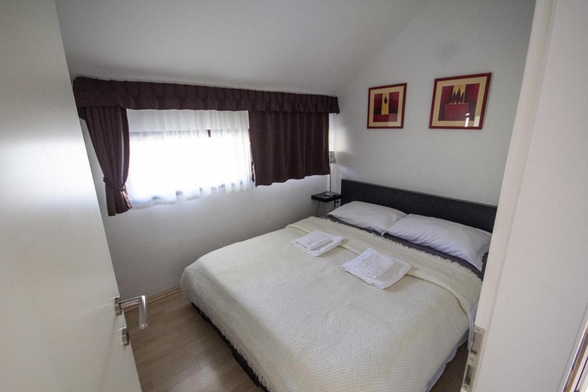 Apartment Katoro Umag Exterior foto