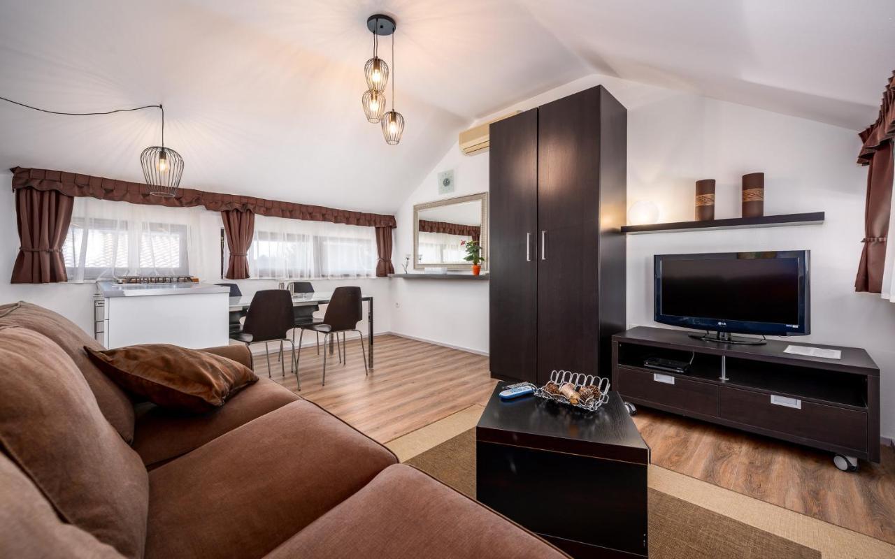 Apartment Katoro Umag Exterior foto